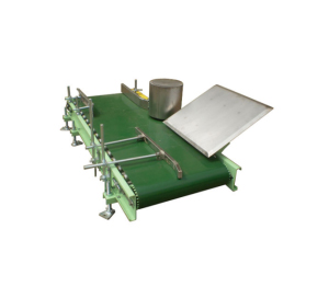 Linear bag-reverse conveyor